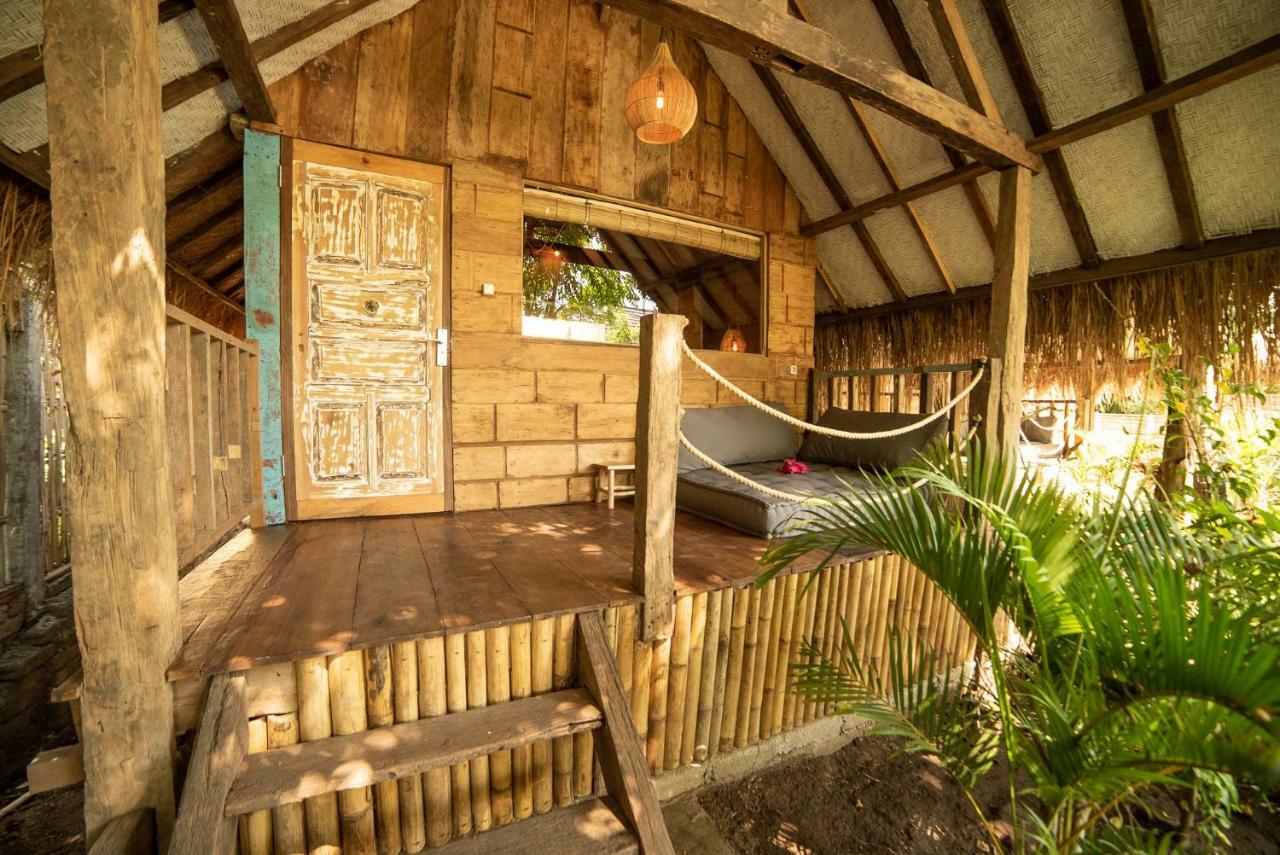 Musa Villas And Bungalows Gili Air Exterior photo